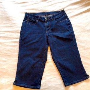 Lee Dark Blue Denim Capri Jeans Size 10 Medium
